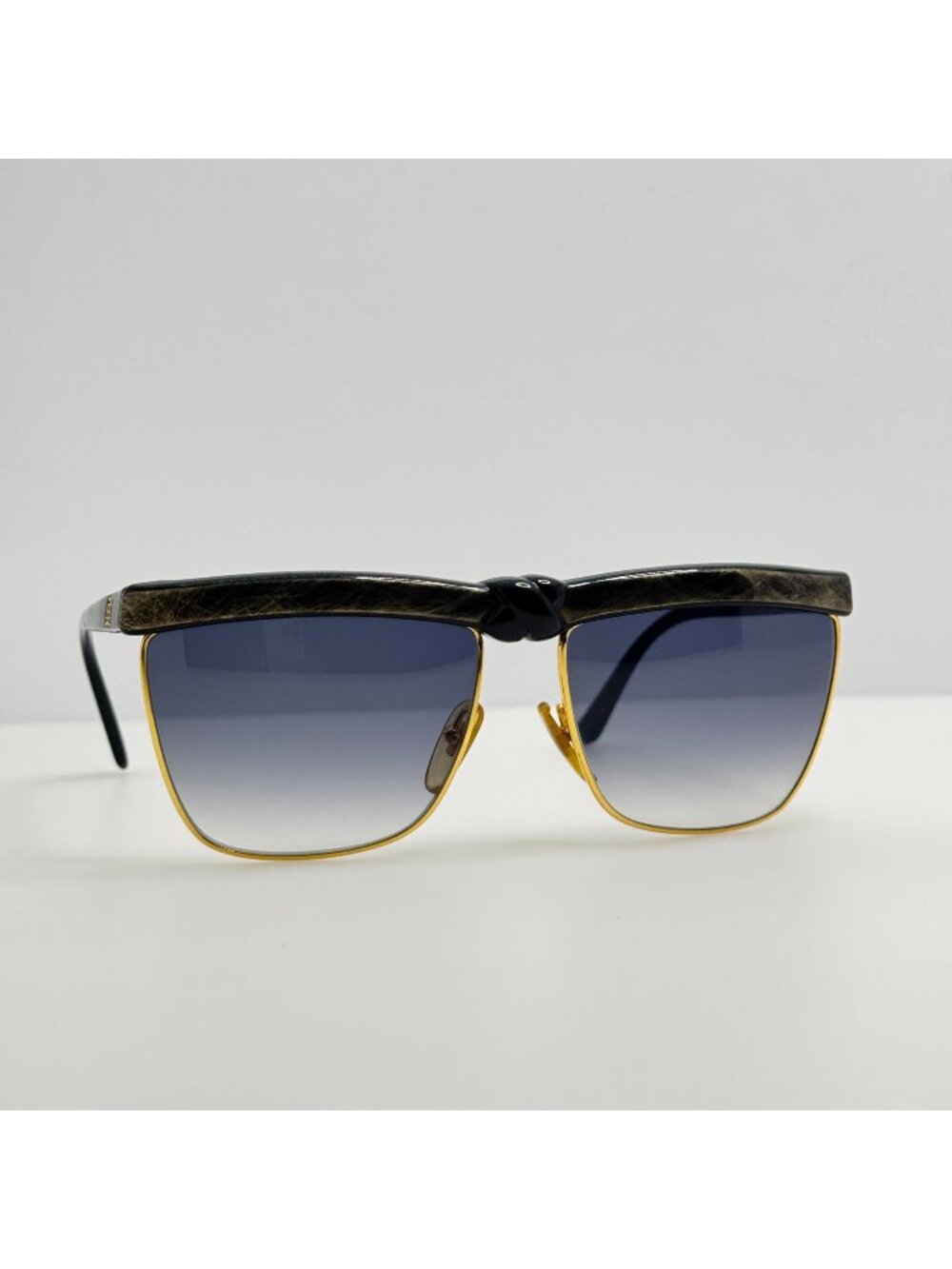 Laura Biagiotti Sunglasses Vintage Retro Black Gold